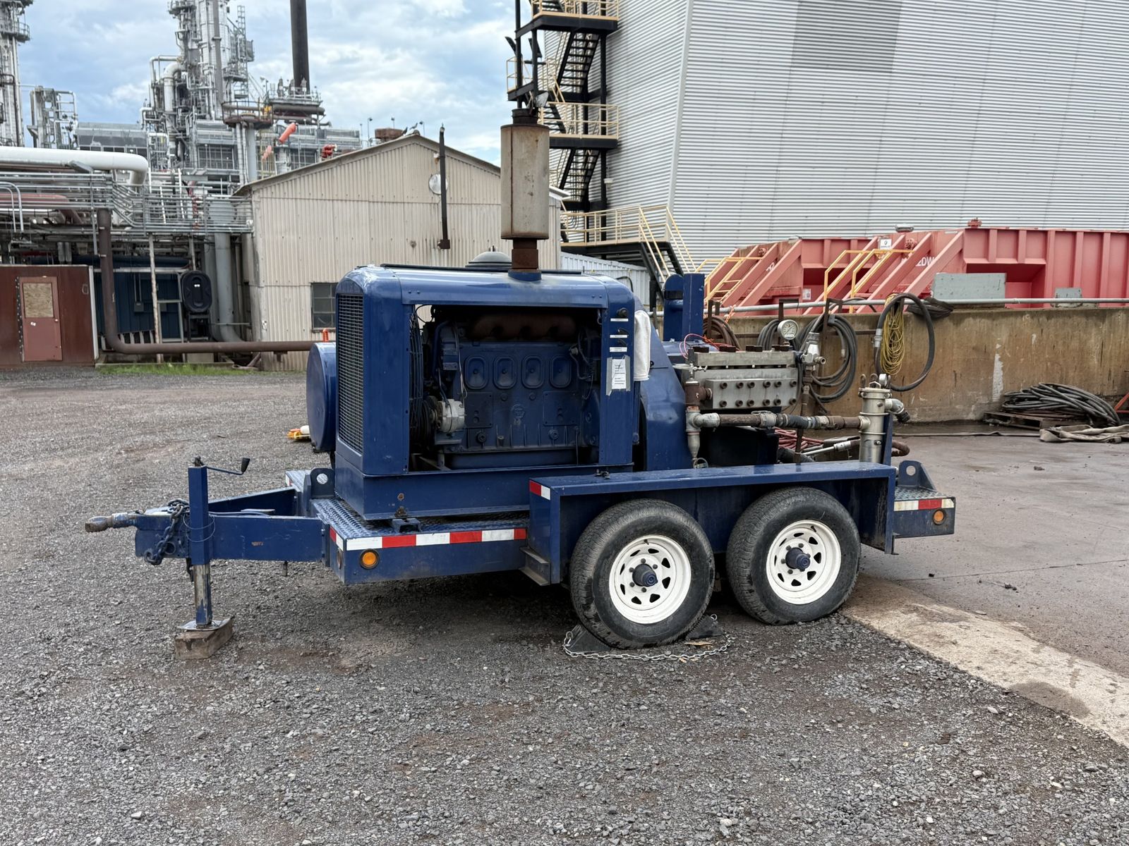 1,000–40,000 PSI Pump Equipment