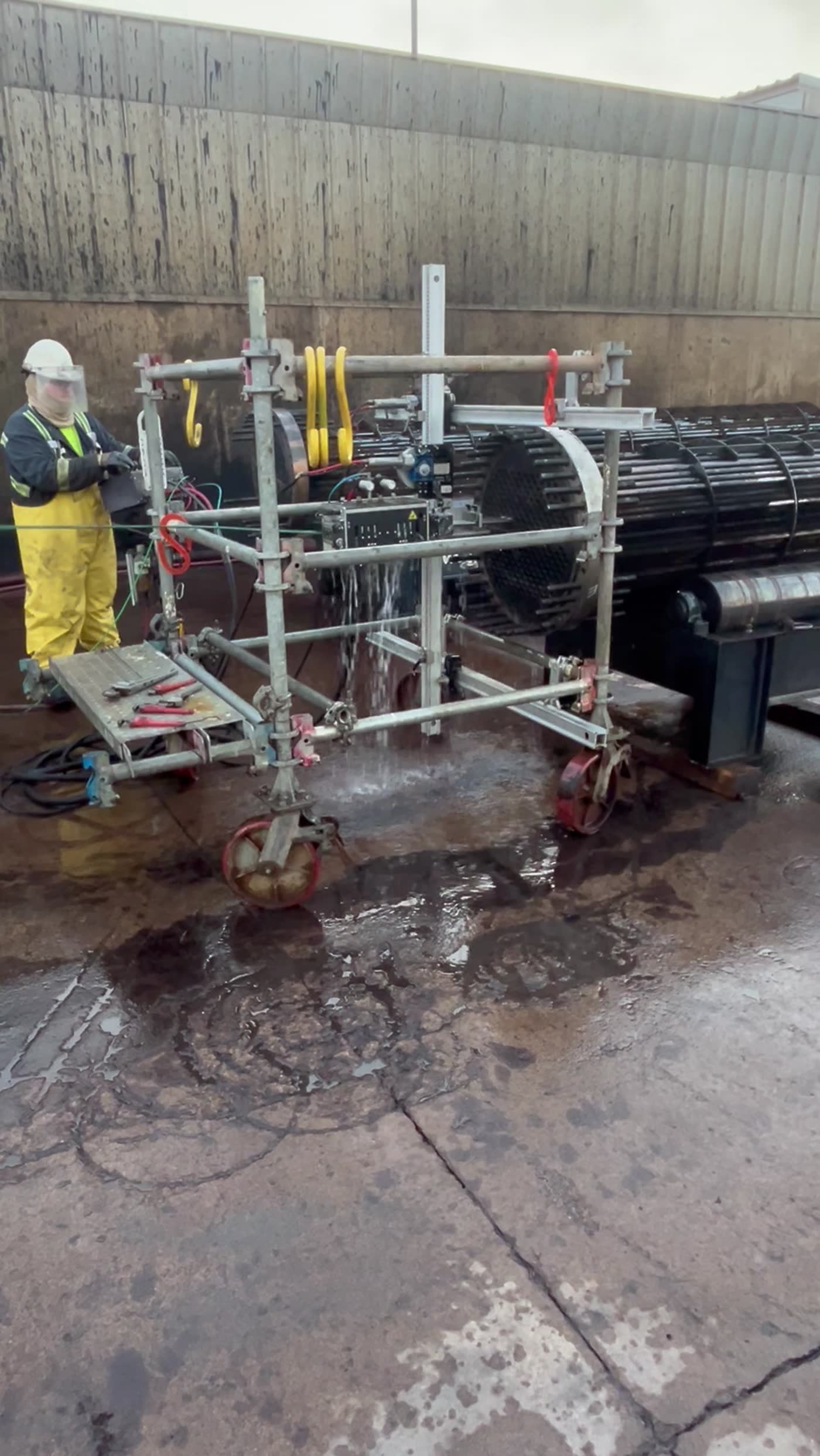 Remote-Operated Bundle Cleaning
